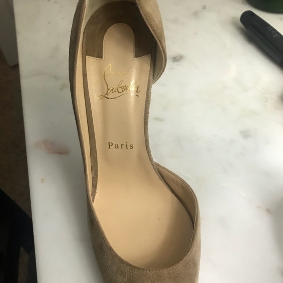 Christian Louboutin  Izra cappuccino stilettos - Picture 5 of 5